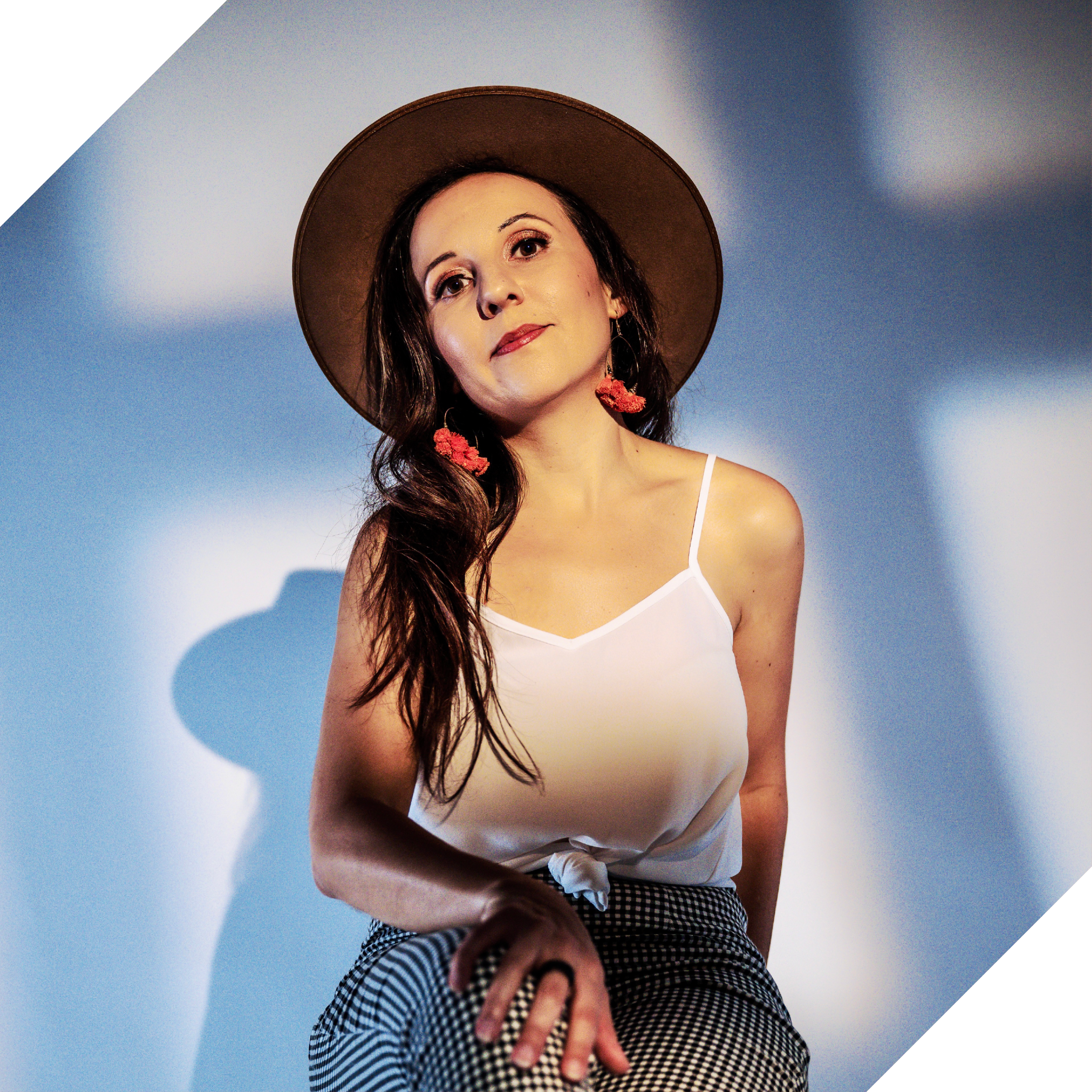 Cropped photo of musician Crystal Robins